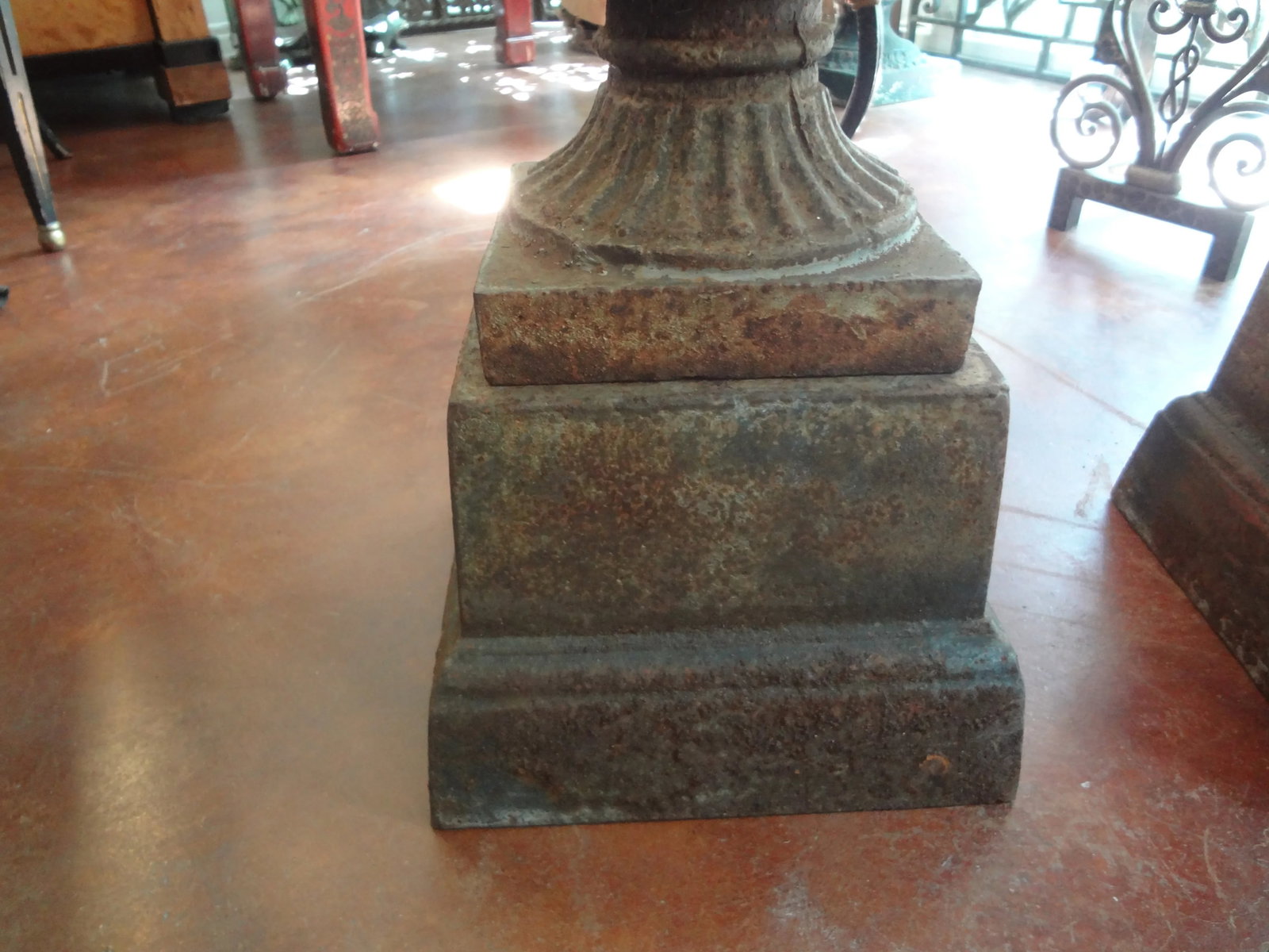 Pair of 19th Century French Neoclassical Style Iron Urns on Plinths - 4