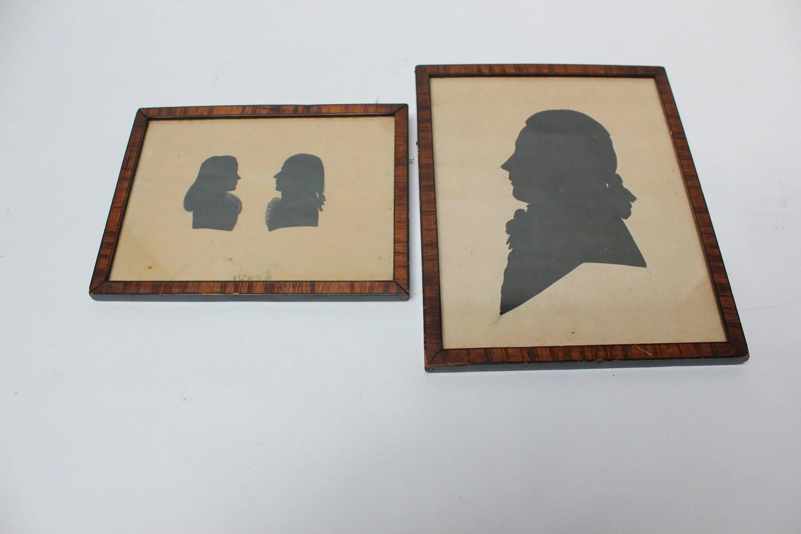 Set of Two Eighteenth Century American Antique Framed Silhouettes - 2