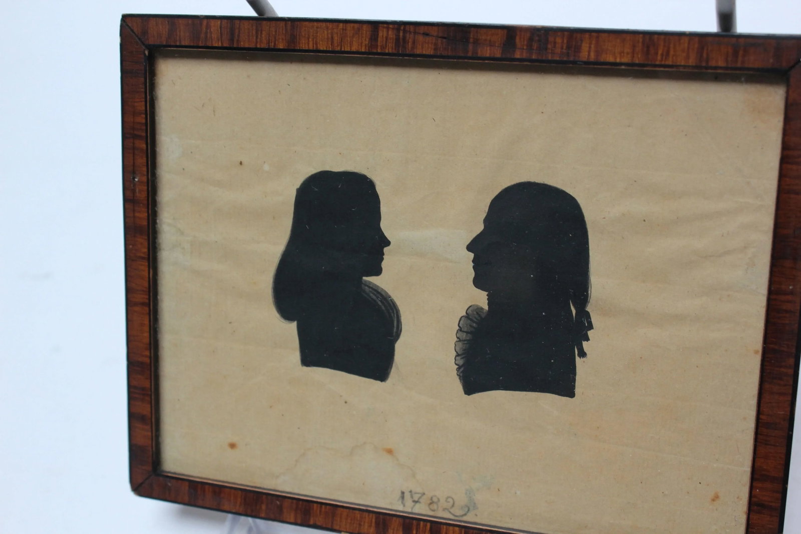 Set of Two Eighteenth Century American Antique Framed Silhouettes - 8