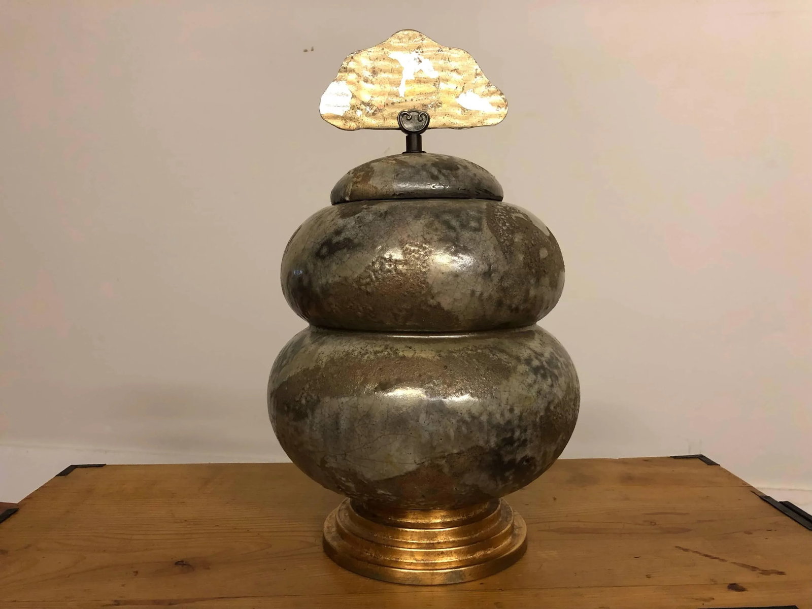 Tony Evans Signed Raku Pottery Urn With Handmade Glass Handle - 11