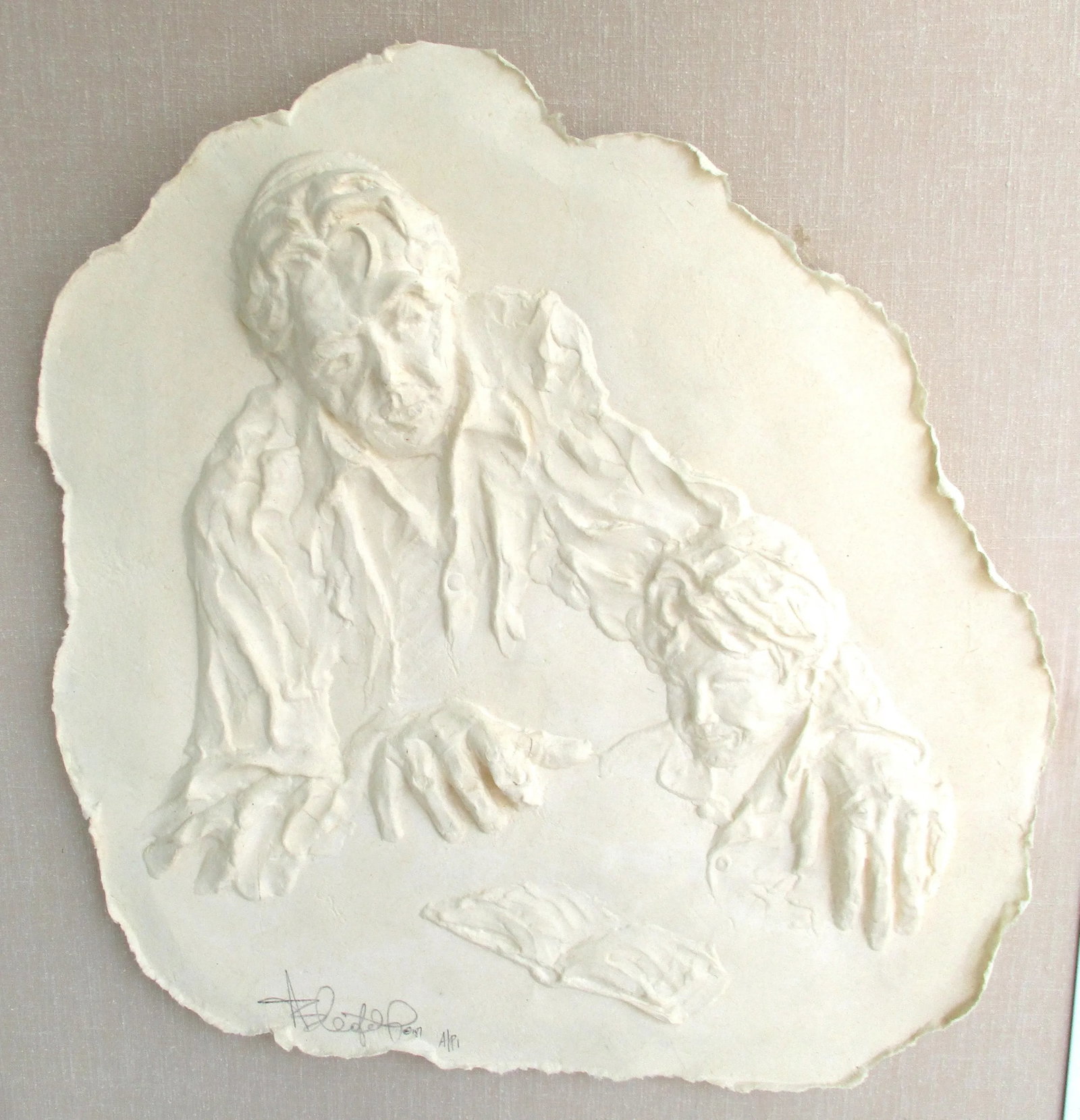 Leon Lee Bleifeld Molded Paper Sculptural Relief "Rabbi Teaching Torah to a Boy" - 2