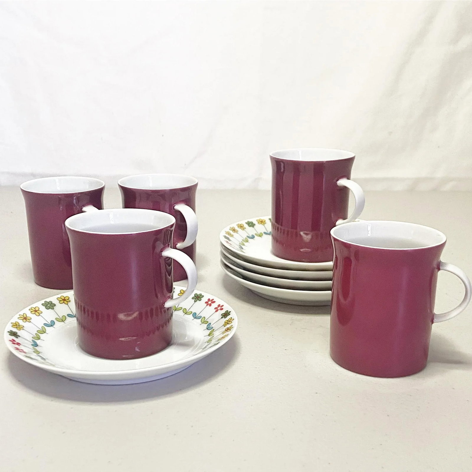 1960s Secunda Purple Tea Cups by Hans Theo Baumann With Piemonte Saucers by Emilio Pucci for Rosenth - 8