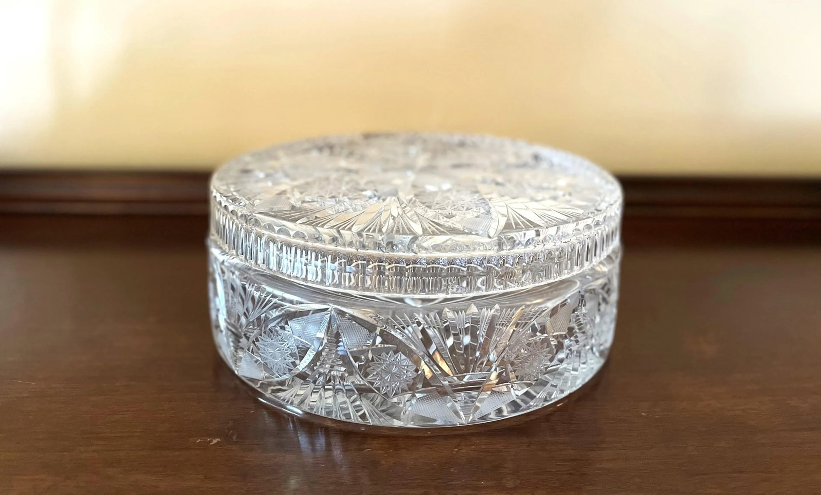 1950s Mid-Century Waterford Large Leaded Crystal Decorative Centerpiece Container With Lid - 6