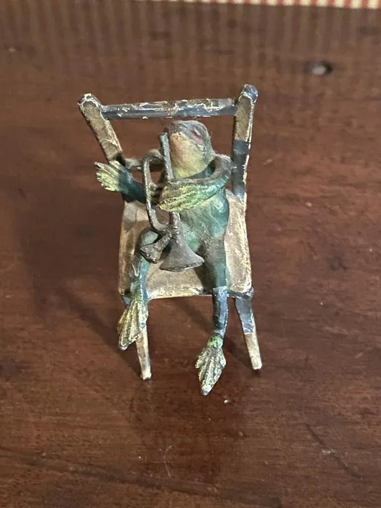 Late 19th Century Cold Painted Bronze Frog Musicians, Austrian - Set of 3 - 2
