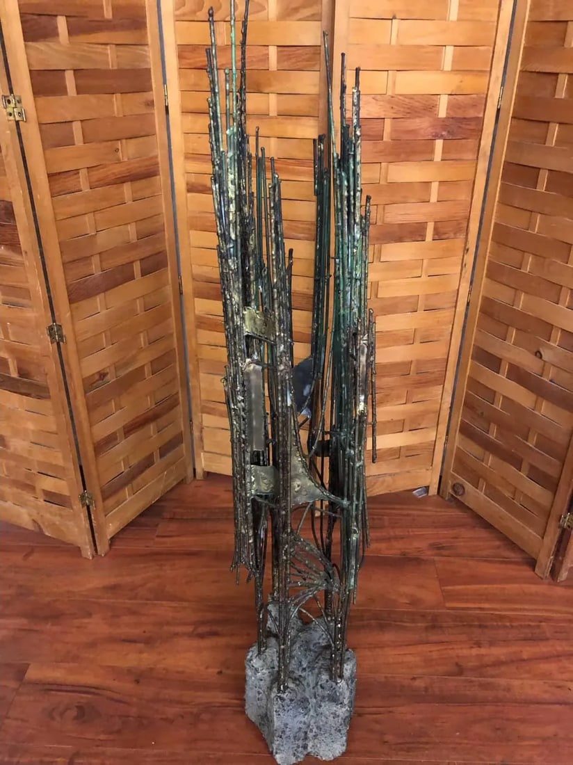 1970 Brutalist Metal Floor Sculpture in Concrete - Signed R. E. Sereda - 5