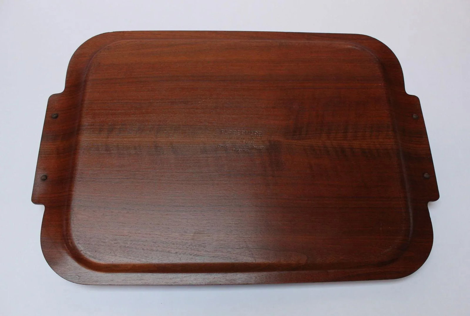 Large Mid-Century Modern Walnut Tray With Bakelite Handles by Faberware - 5