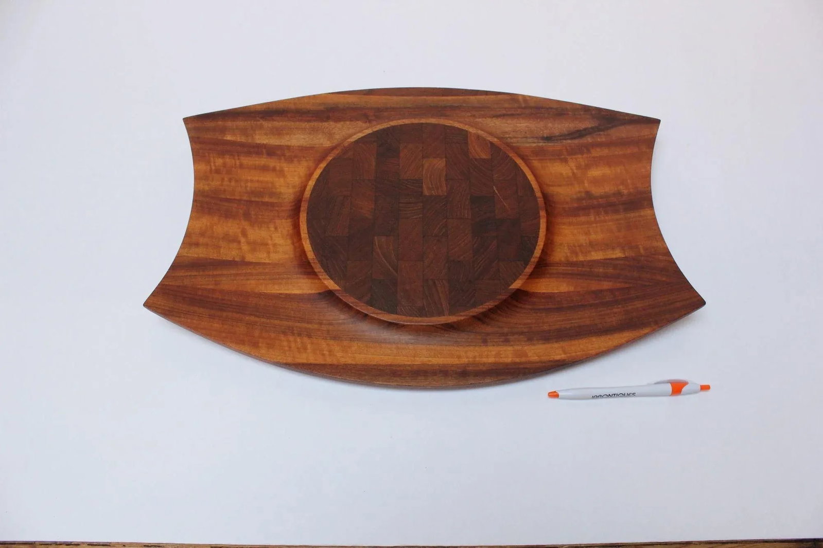 1960s Danish Modern Jens Quistgaard "Rare Woods" Mutenye Tray for Dansk Designs - 5