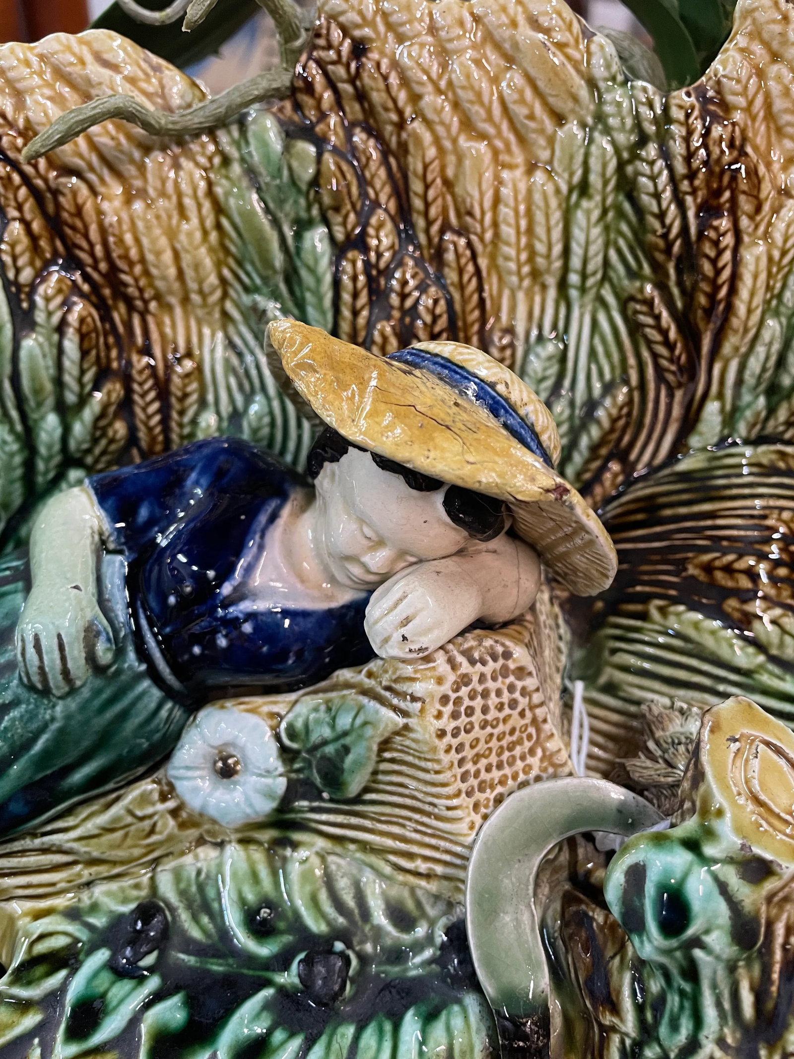 English Majolica Jardinière - 11