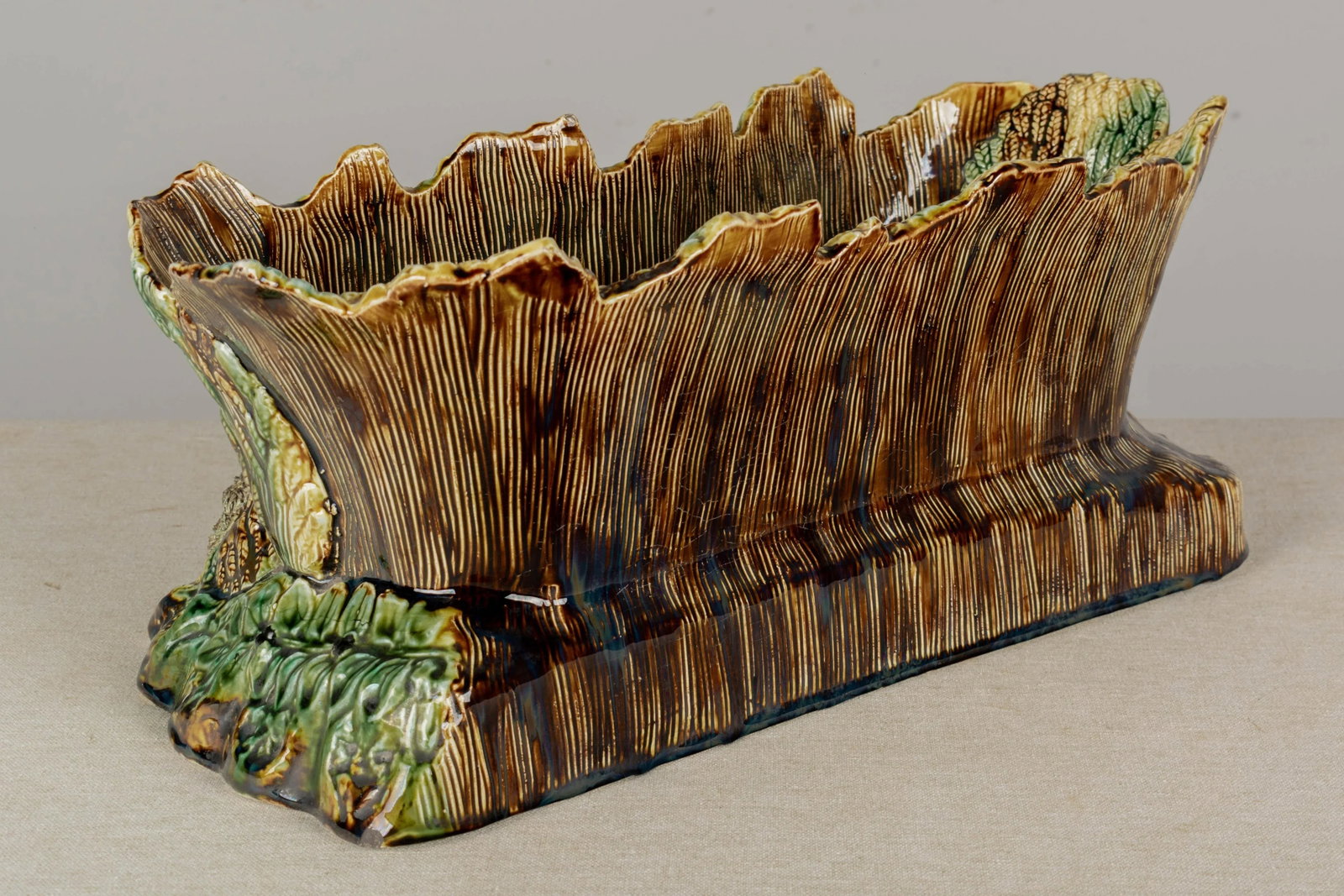 English Majolica Jardinière - 2