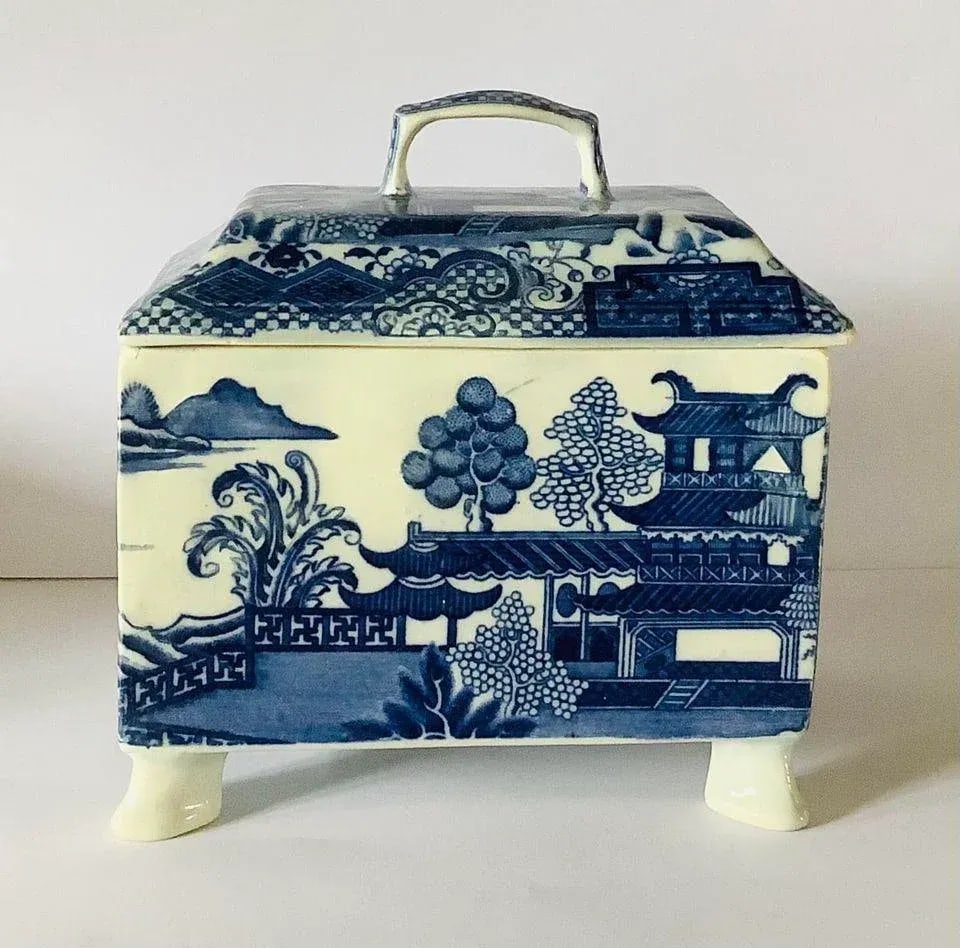 Unusual Swansea Prattware Pearlware Pottery Covered Botanical Tea Caddy Box - 9