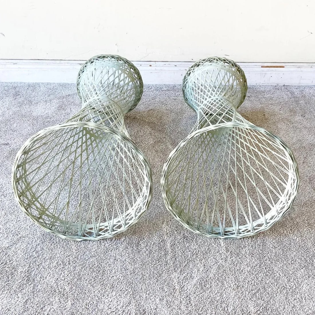 Mid Century Modern Russell Woodard Spun Fiberglass Plant Stands - a Pair - 4