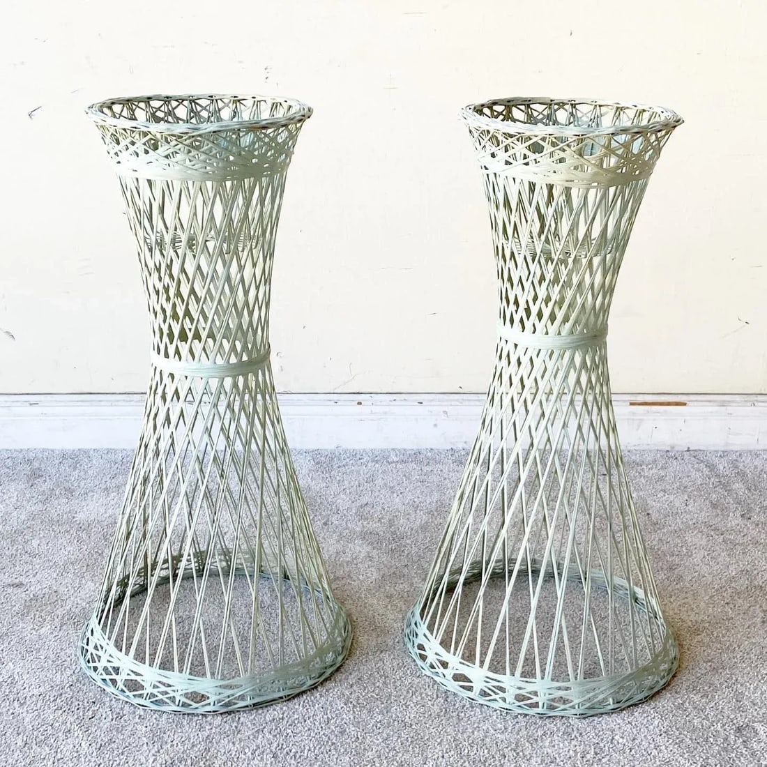 Mid Century Modern Russell Woodard Spun Fiberglass Plant Stands - a Pair - 8