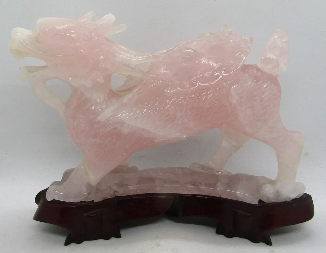 Antique Qing Dynasty Chinese Carved Pink Jade Standing Winged Dragon Sculpture - 2