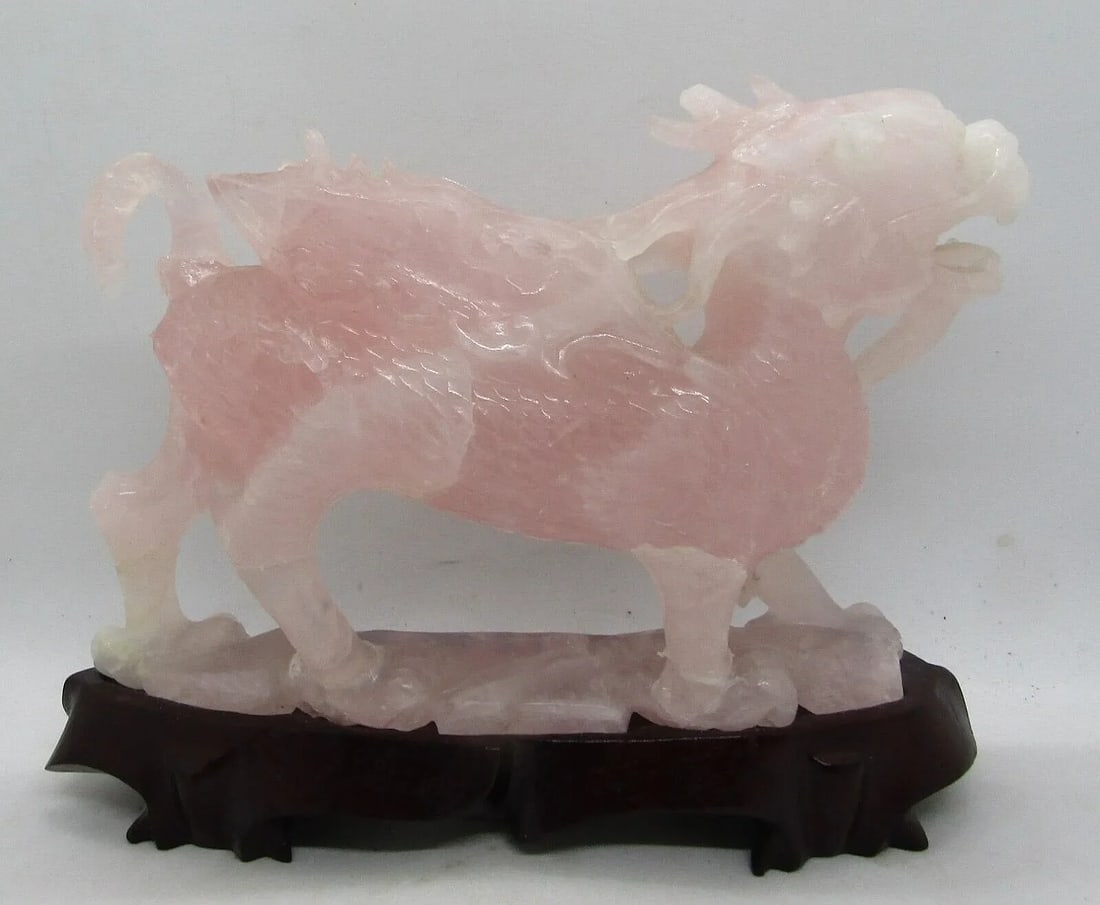 Antique Qing Dynasty Chinese Carved Pink Jade Standing Winged Dragon Sculpture - 4