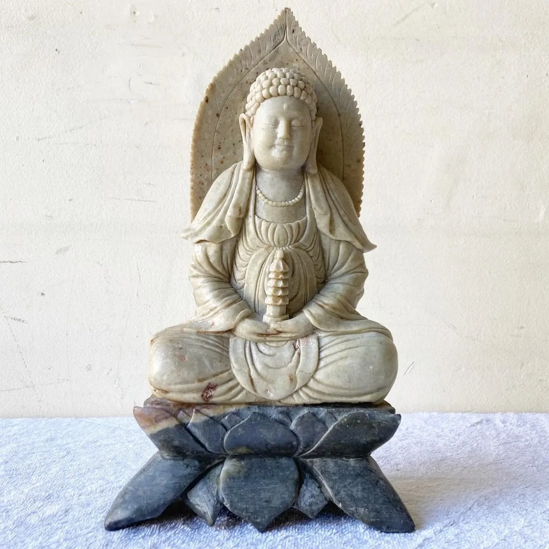 Hand Carved Soap Stone Chinese Buddha Sculpture - 2