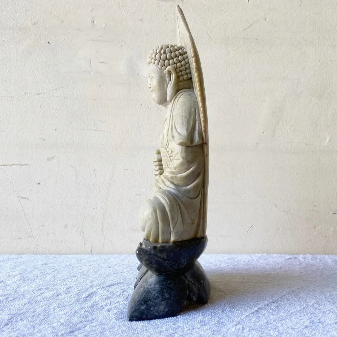 Hand Carved Soap Stone Chinese Buddha Sculpture - 4