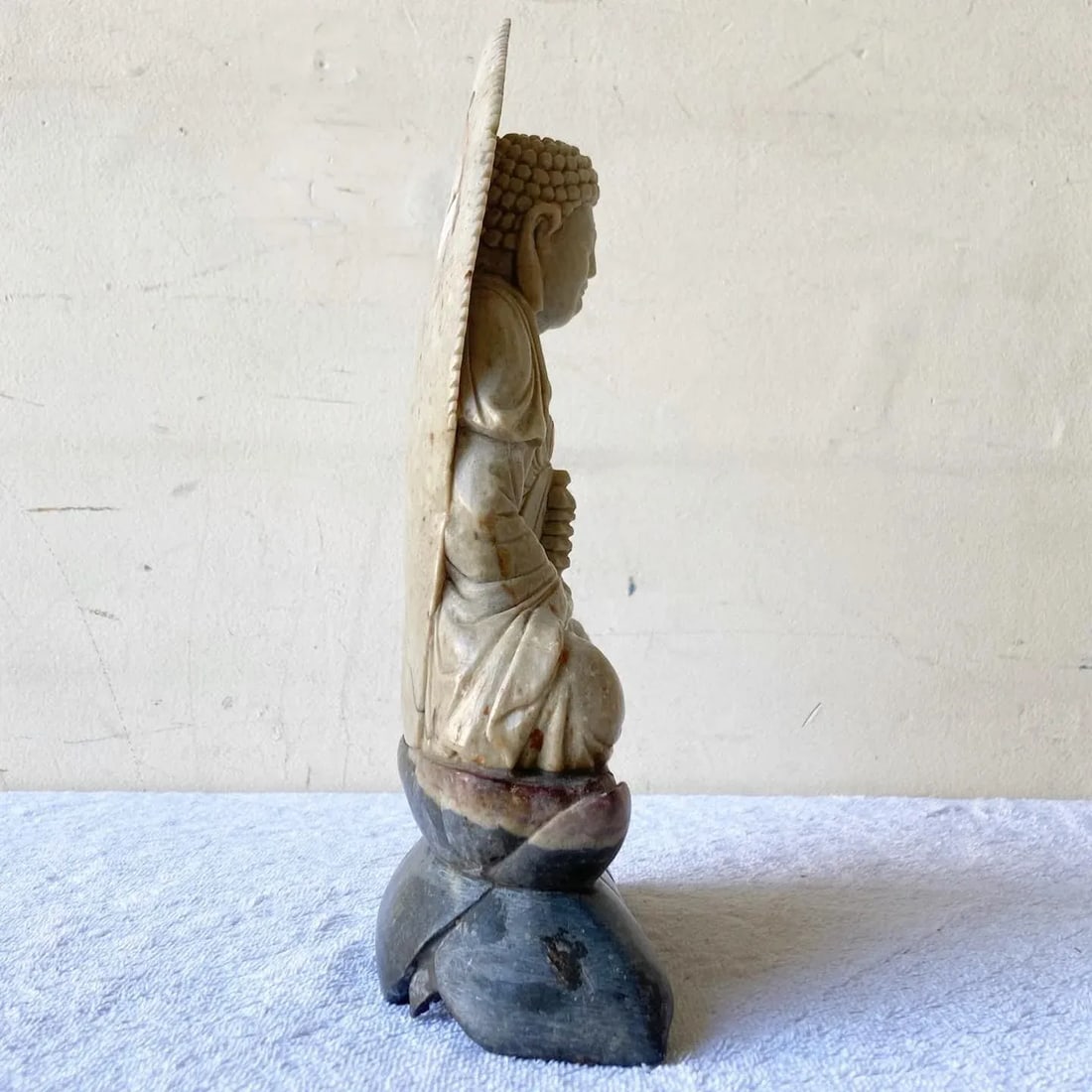 Hand Carved Soap Stone Chinese Buddha Sculpture - 5