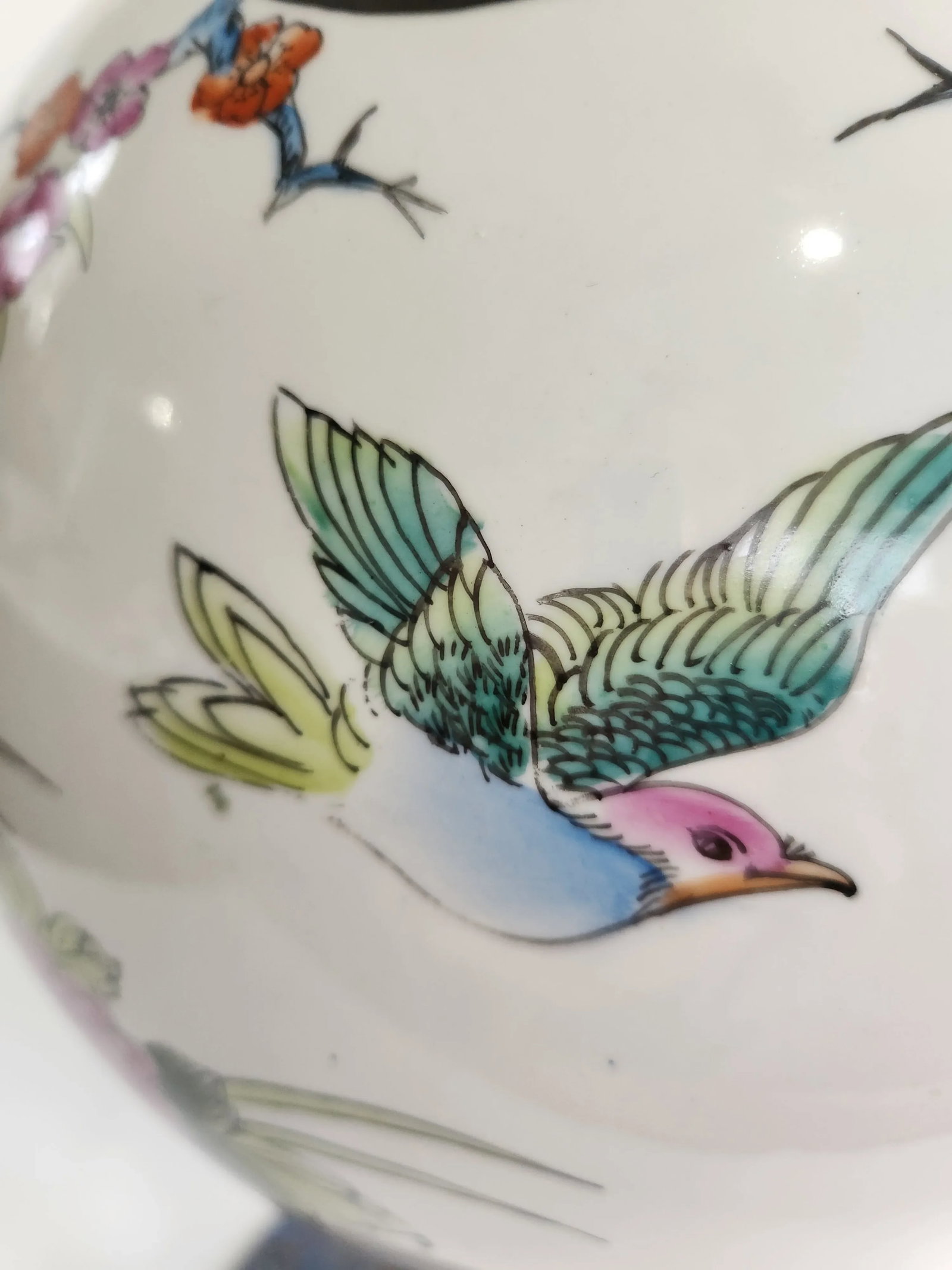 Large Mid 20th Century 'Famille-Rose' Vase - 12
