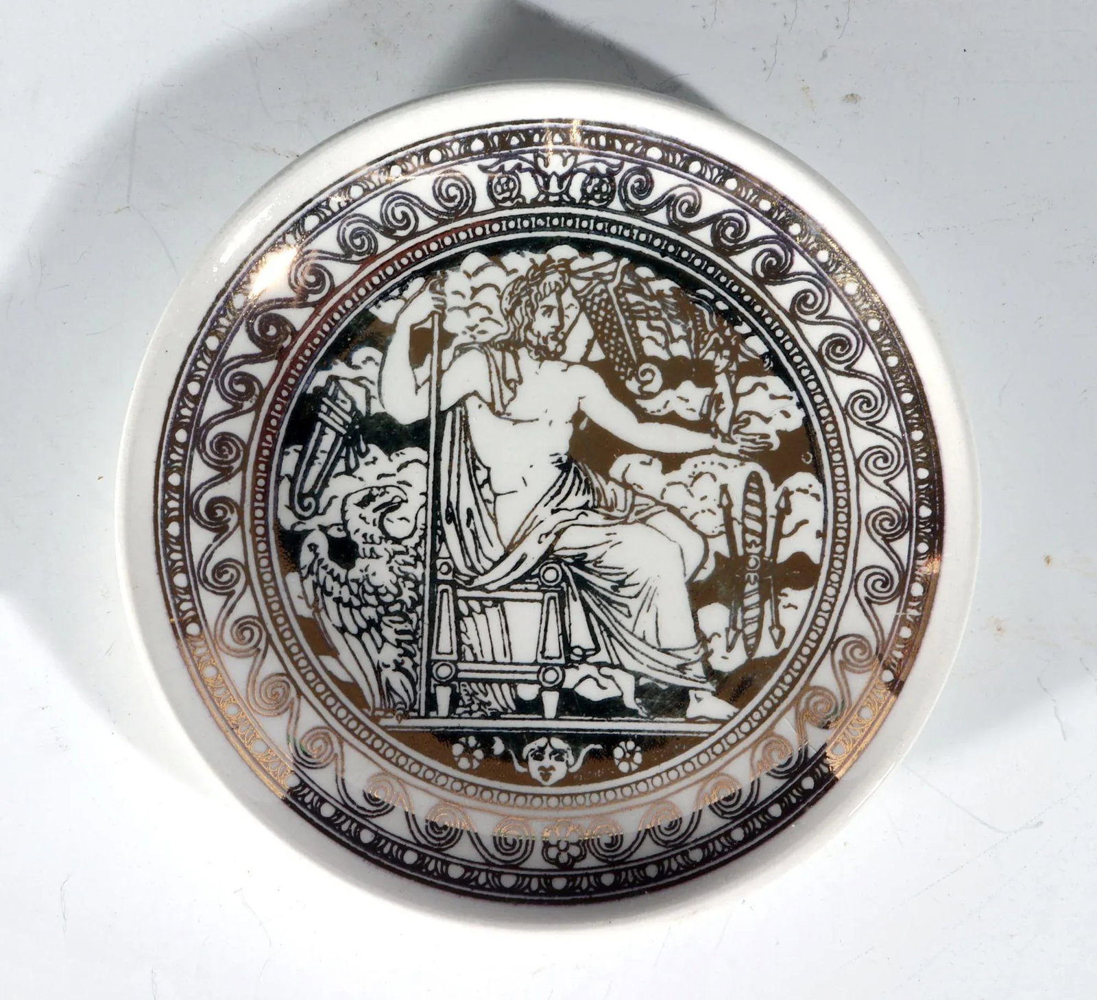 1950s Piero Fornasetti Ceramic Complete Set of Neo-Classical Mythological Gold Coasters- Mitologia P - 11