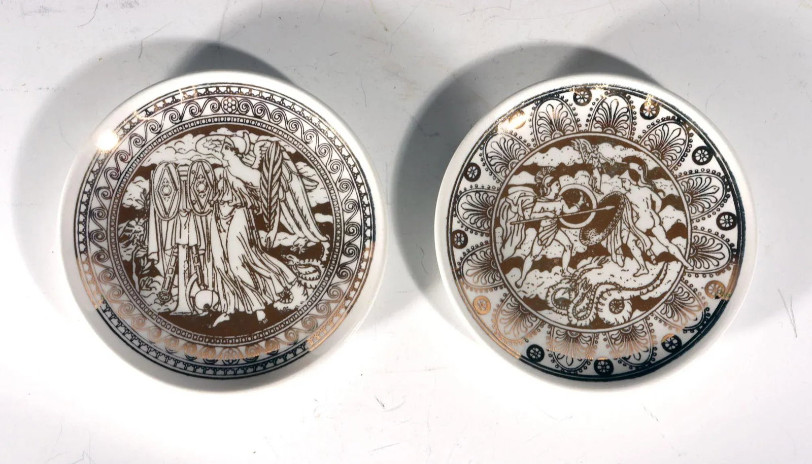 1950s Piero Fornasetti Ceramic Complete Set of Neo-Classical Mythological Gold Coasters- Mitologia P - 5