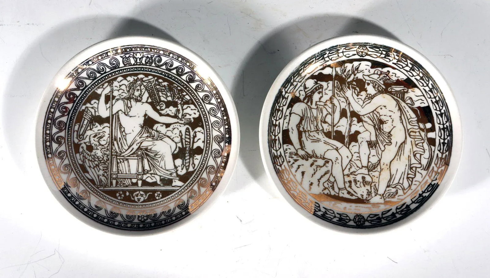 1950s Piero Fornasetti Ceramic Complete Set of Neo-Classical Mythological Gold Coasters- Mitologia P - 6