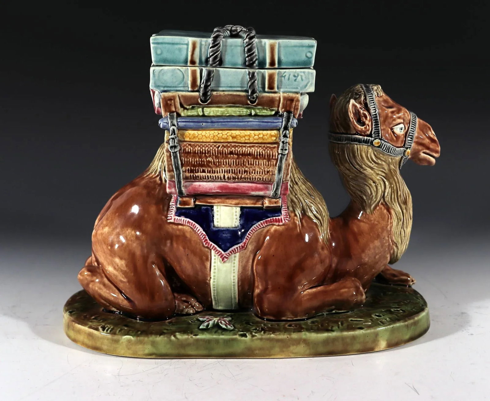 French St. Amand Majolica Camel-Form Lidded Box - 4