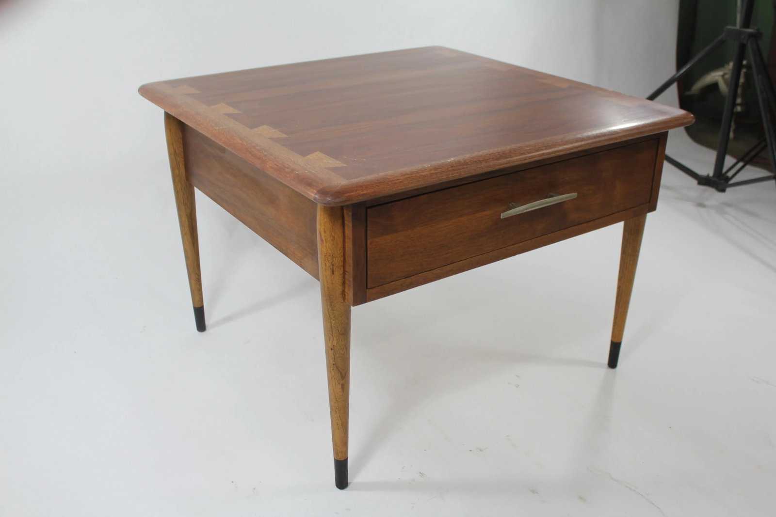 1970s Mid Century Modern Lane Walnut Occasional Table - 3