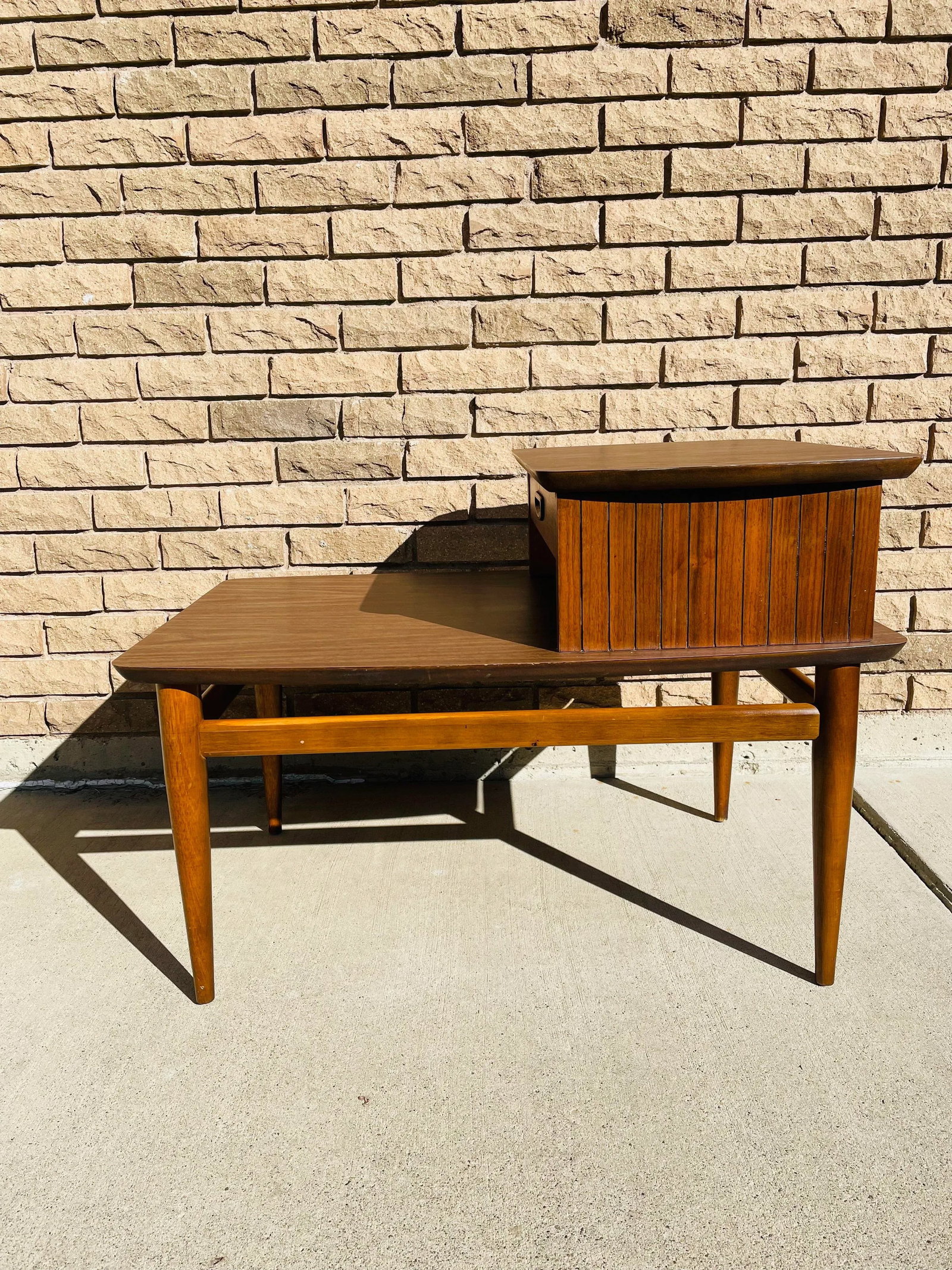 Mid 20th Century Vintage Mid Century Modern Lane Reflection Side Table - 3