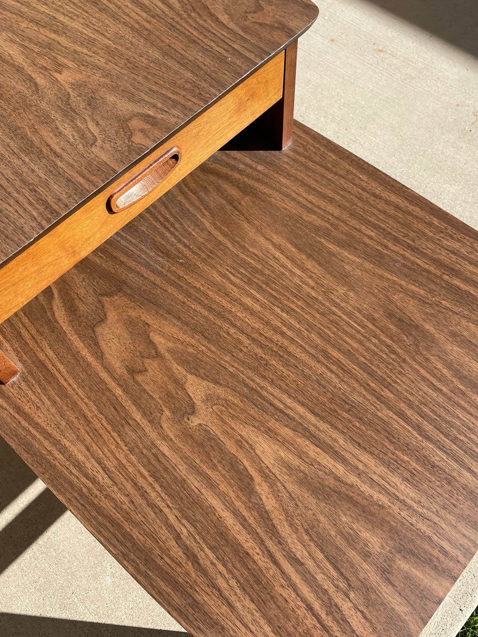 Mid 20th Century Vintage Mid Century Modern Lane Reflection Side Table - 4