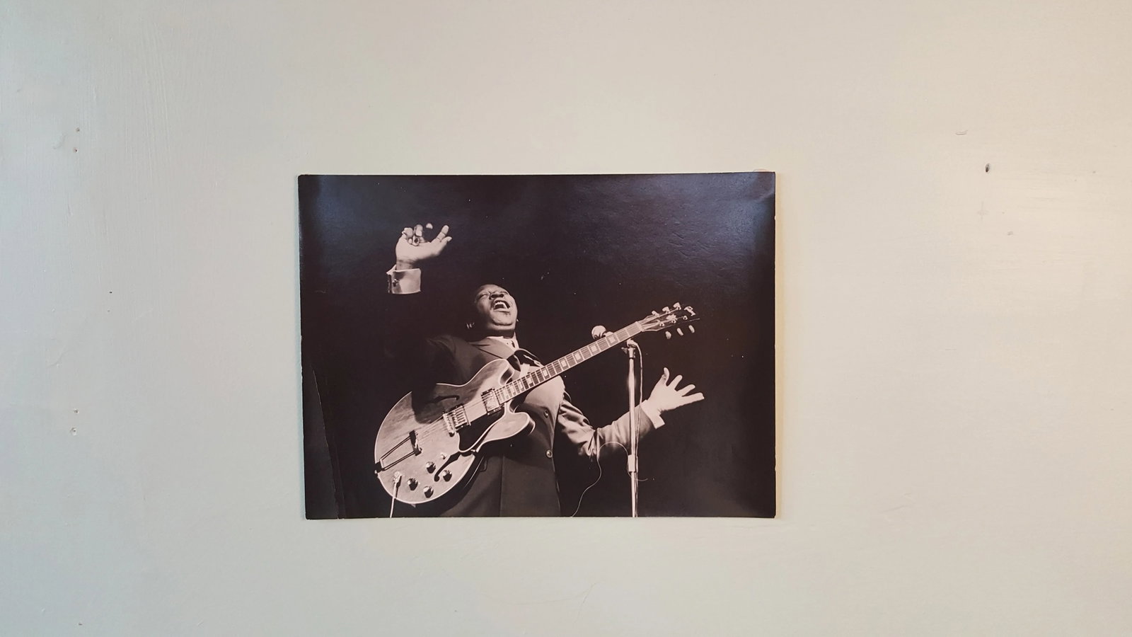 1950s Photograph of BB King by Alfred Statler - 5