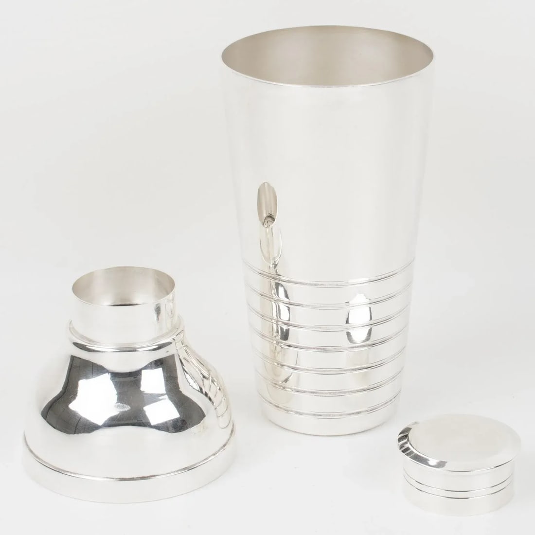 Art Deco Silver Plate Cocktail Shaker and Eight Barware Glasses, France 1940s - 4
