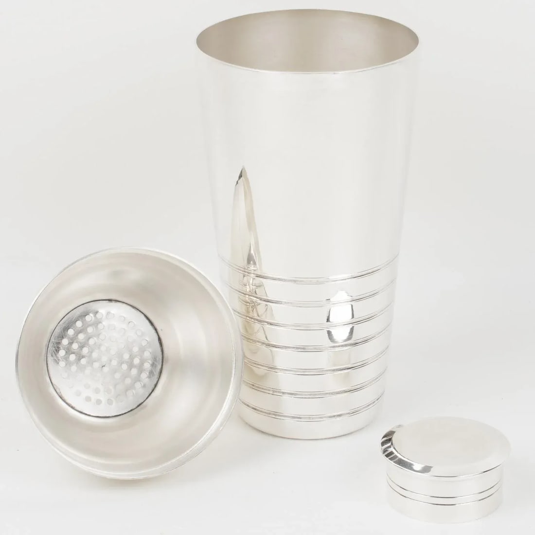 Art Deco Silver Plate Cocktail Shaker and Eight Barware Glasses, France 1940s - 5
