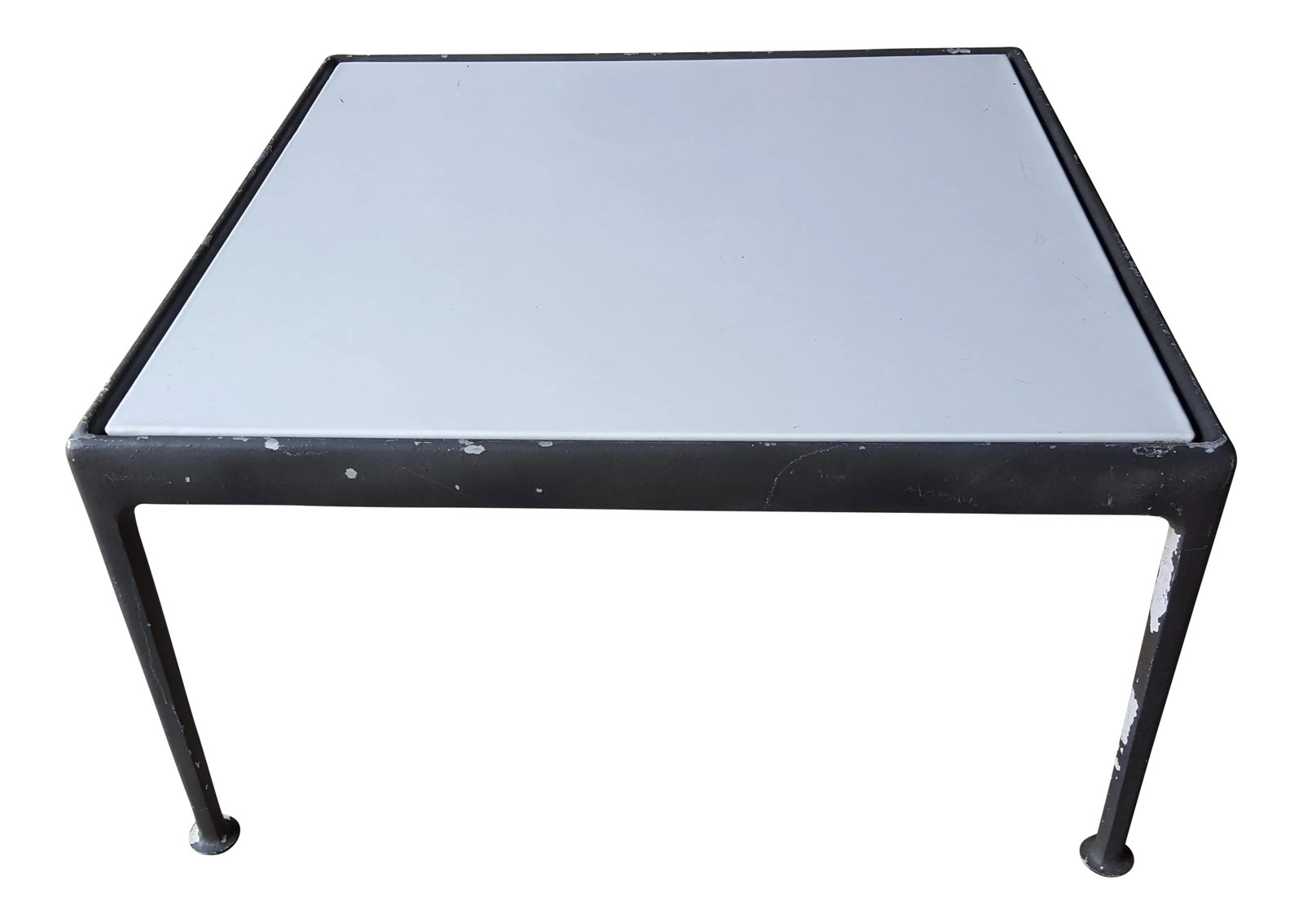 1960s Mid-Century Modern Knoll Richard Schultz Coffee Table / Outdoor Patio Furniture: Original Richard Schultz for Knoll coffee table. White enamel on tops is has some stains, light scratches, black paint on aluminum legs is flaking. Some enamel tops are attached with wood, others meta