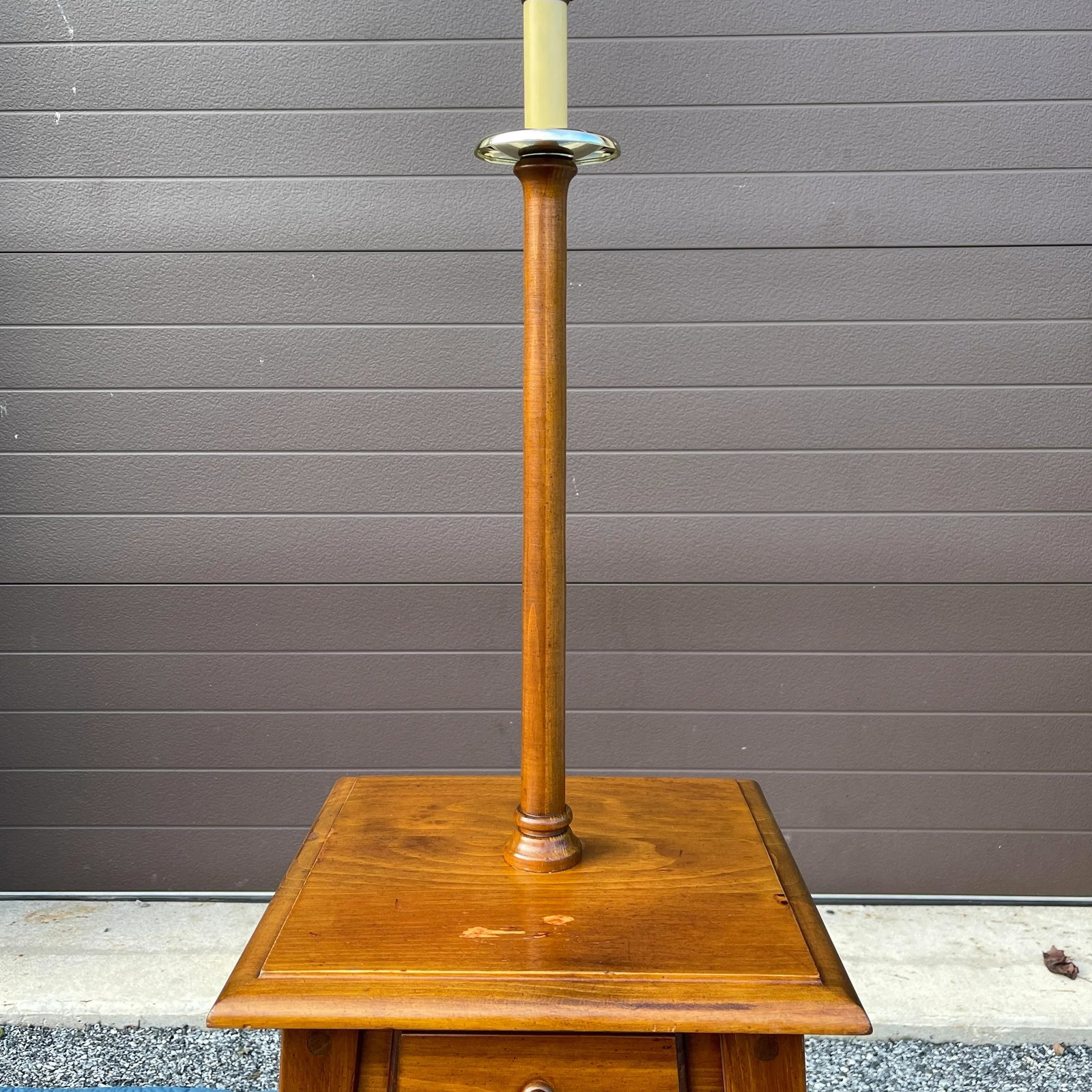 1980s Ethan Allen Country Craftsman Collection Traditional Rustic Pine Floor Lamp - 4