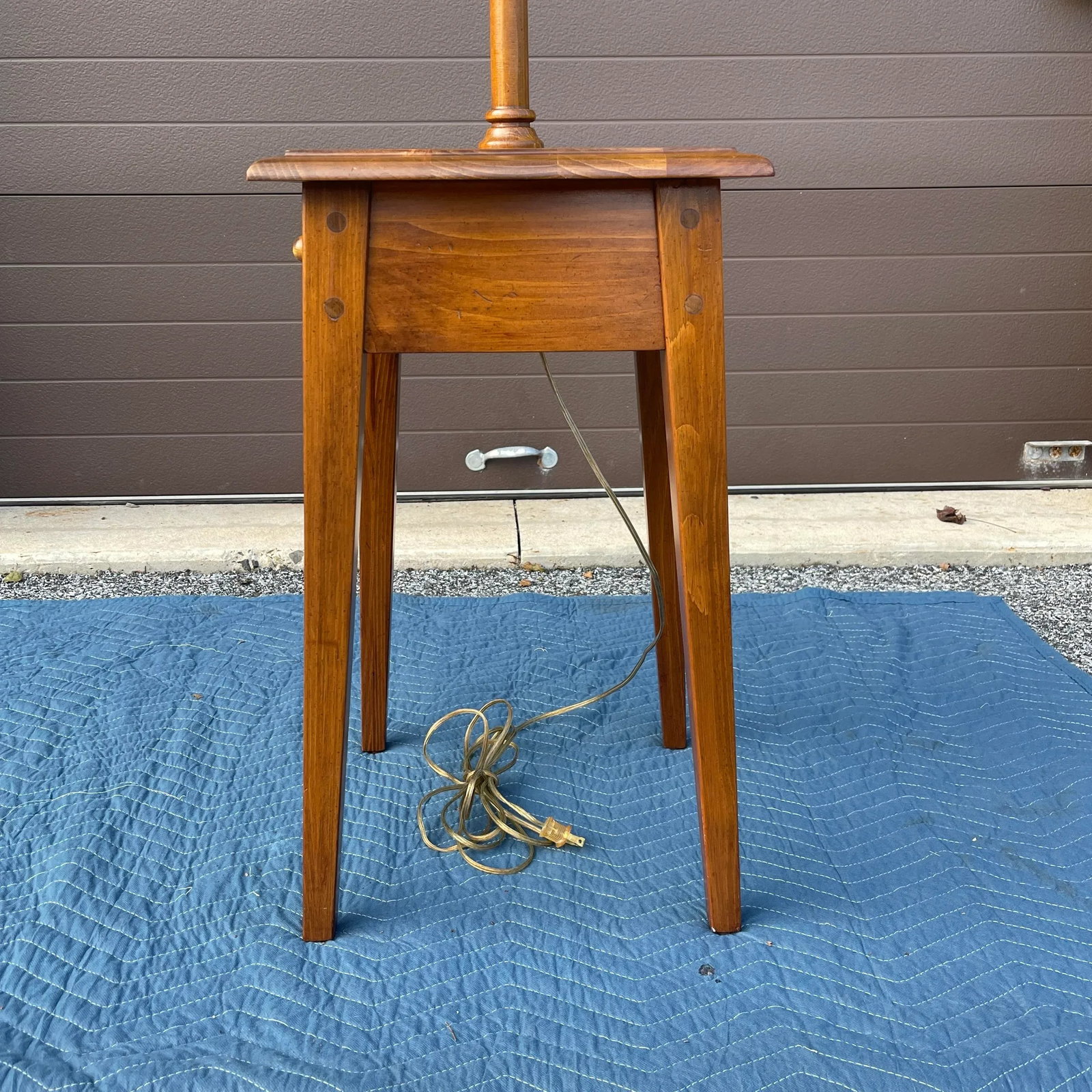 1980s Ethan Allen Country Craftsman Collection Traditional Rustic Pine Floor Lamp - 8