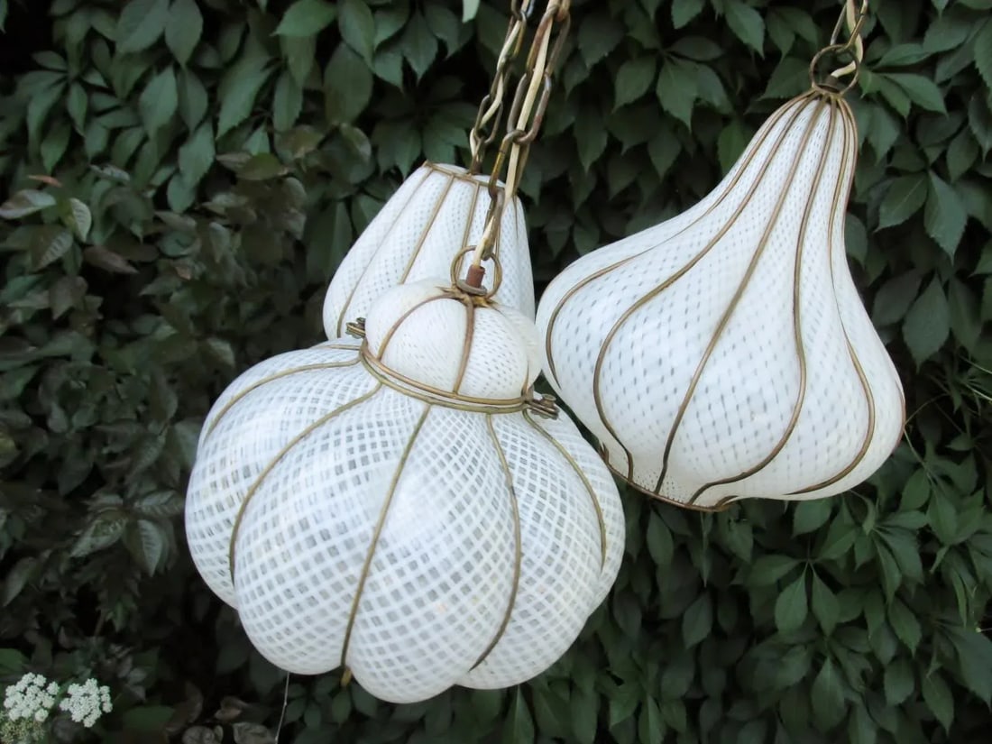 20th Century Hollywood Regency Feldman Triple Pendant - 10