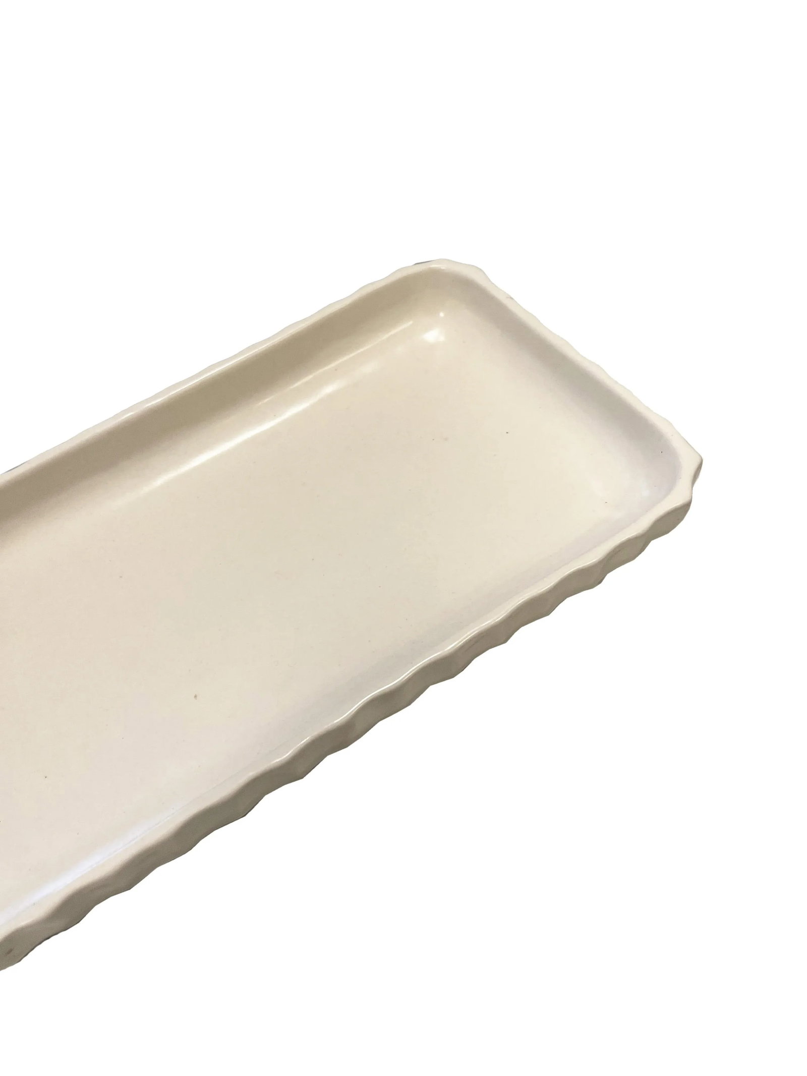 Vintage Waterworks Scalloped Ceramic Tray - 3