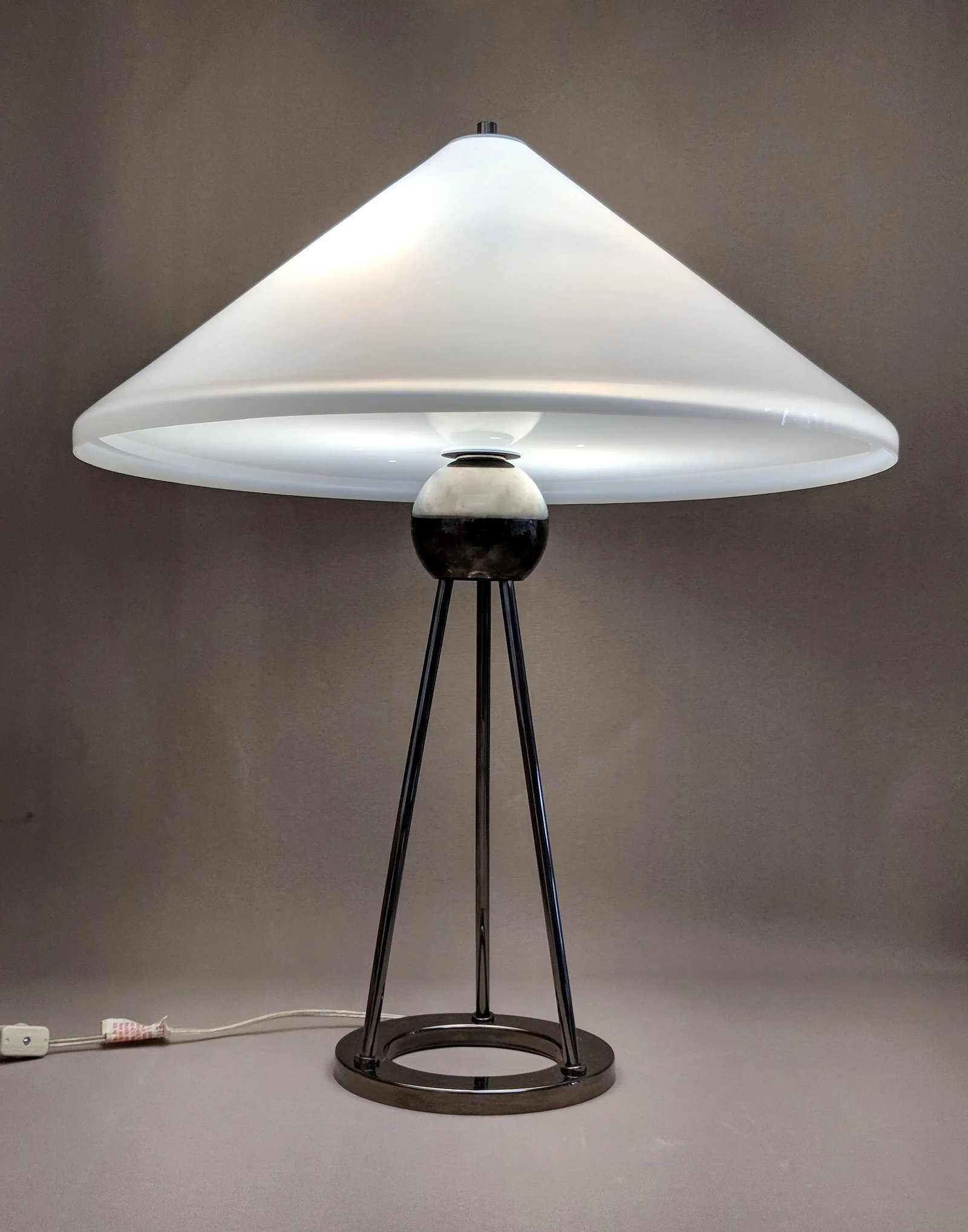 1970s Vintage Van Nessen Chrome and Lucite Table Lamps - A Pair - 9
