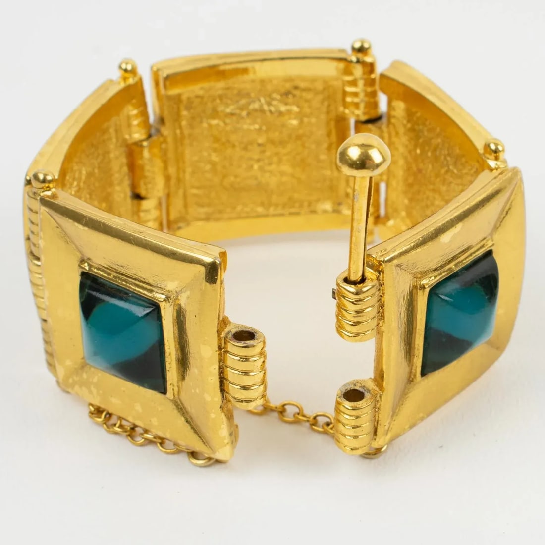 Jean Louis Scherrer Gilt Metal Jeweled Link Turquoise Resin Cabochon Bracelet - 3