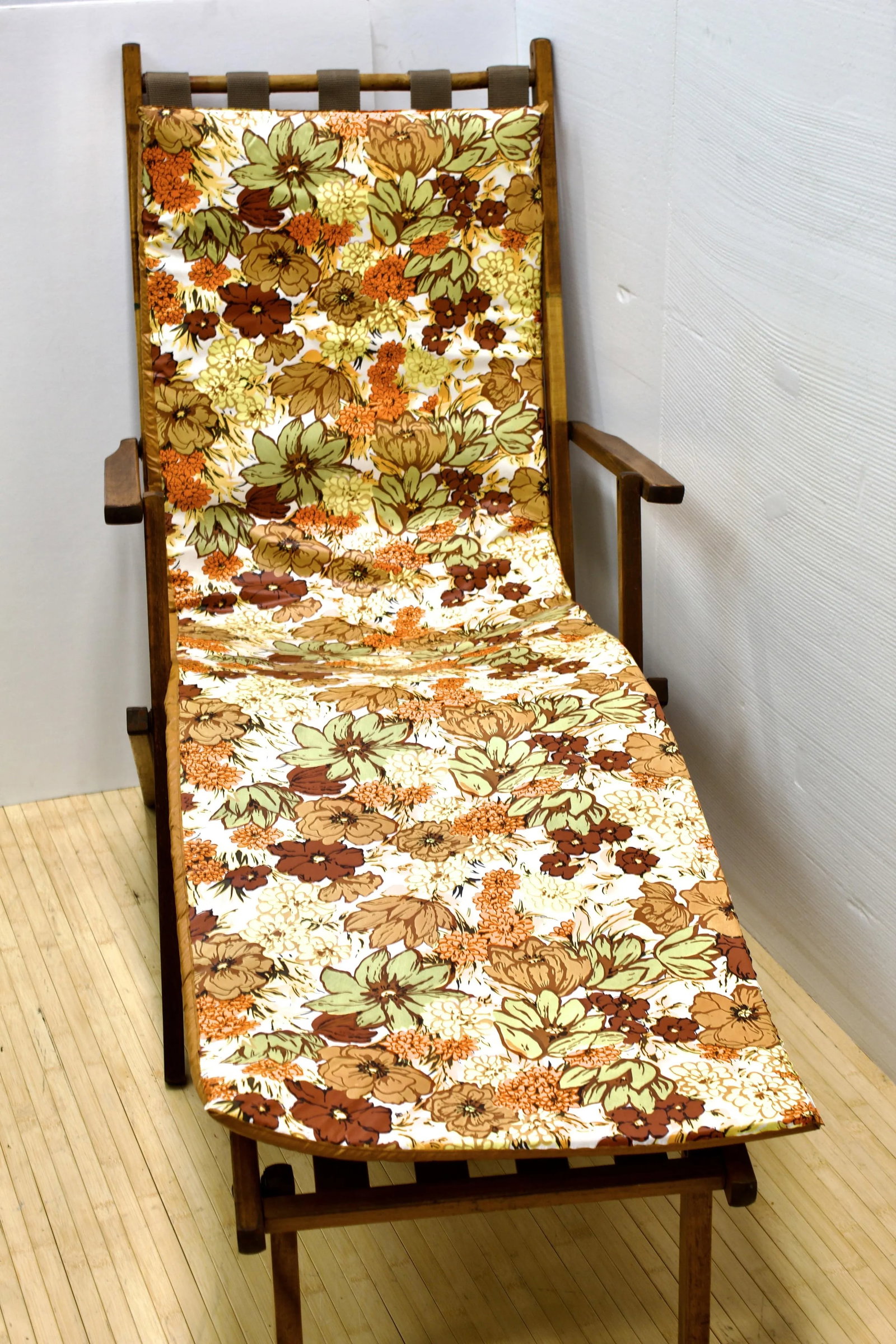 Teak Steamer Ship Lounge Deck Chair | 1950s - 3
