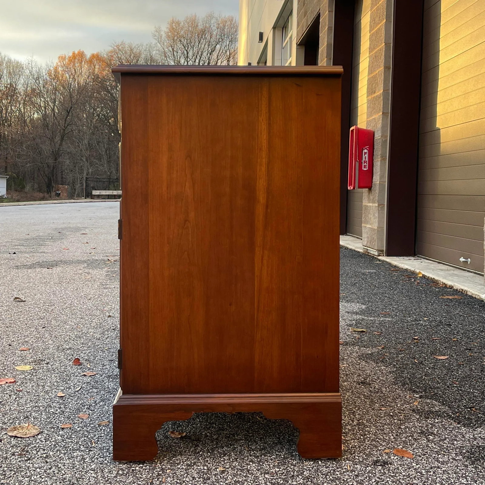 1970s Virginia Galleries Henkel Harris Chippendale Solid Cherry 7 Drawer Sideboard - 7