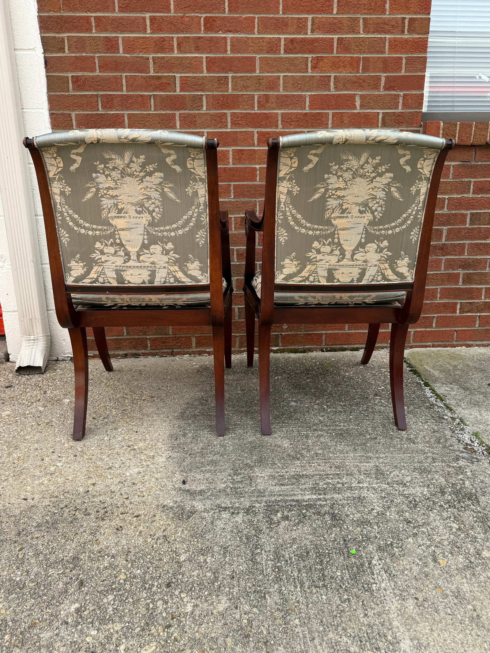Pair Baker Furniture Regency Dining Chairs With Klismos Legs - 4