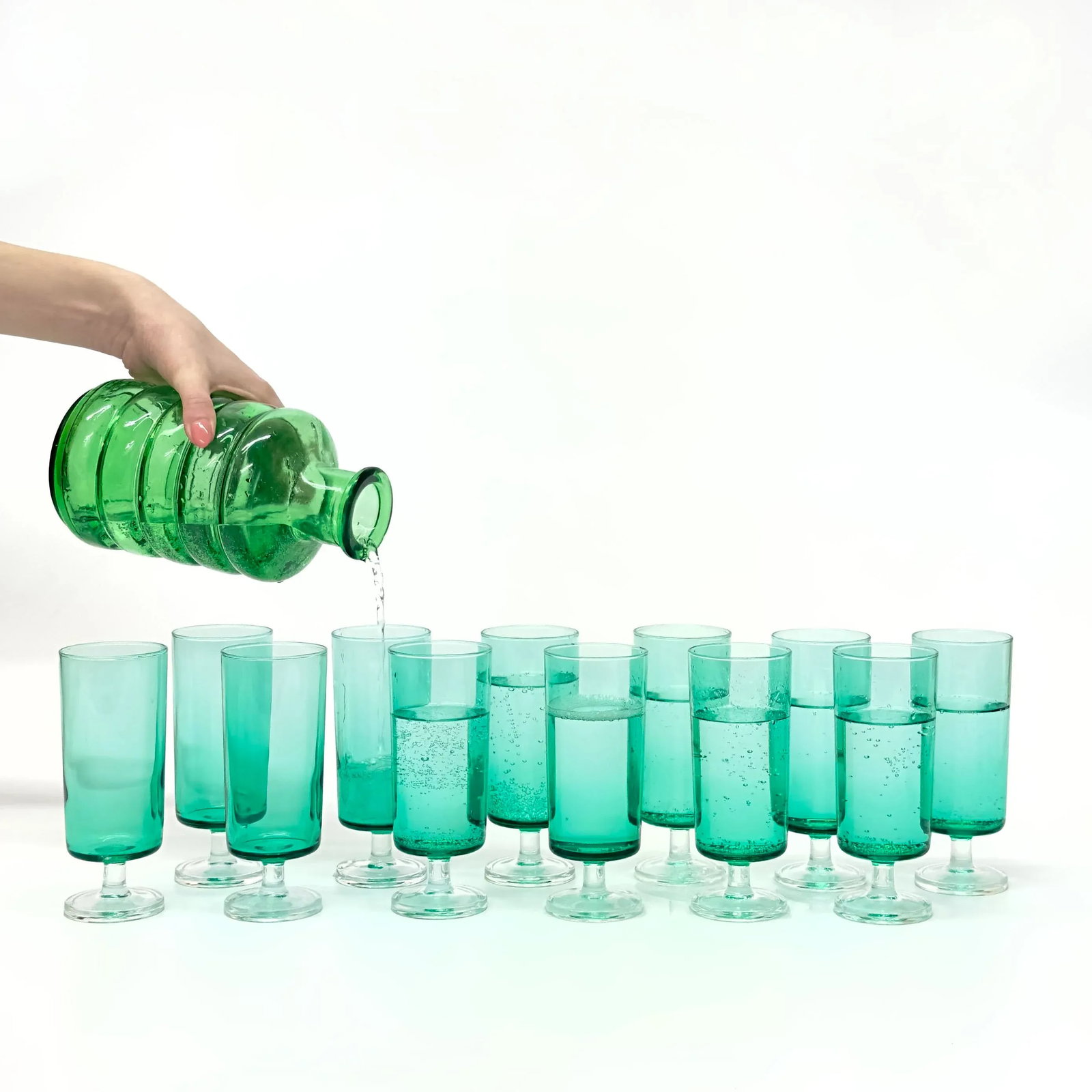 1960s Monumental Collection of Luminarc Emerald Stemware - 72 Pieces - 3