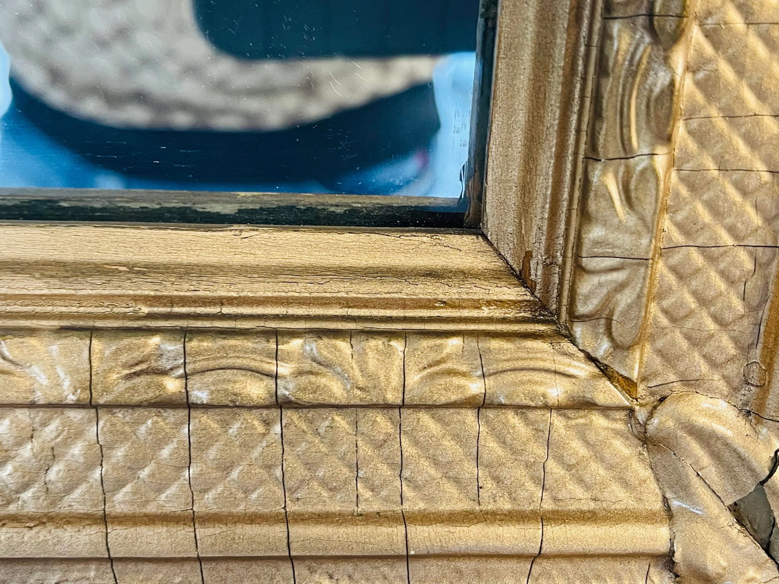 1940s Hollywood Regency Gold Framed Wall Mirror - 5