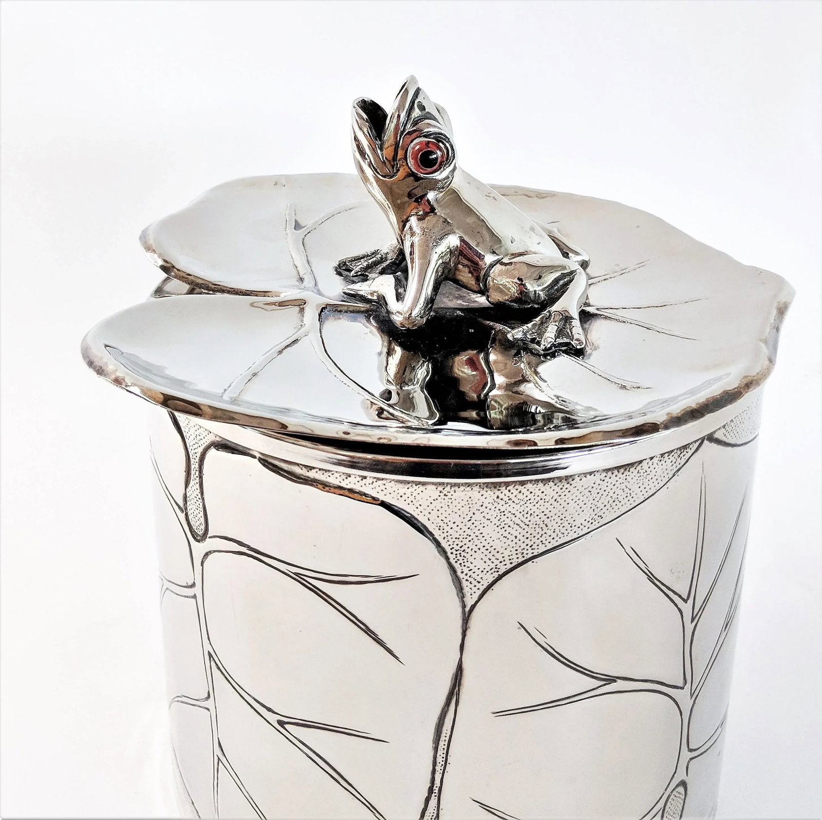 1980s Vintage Silver Plated Frog and Lily Pad Ice Bucket - 10
