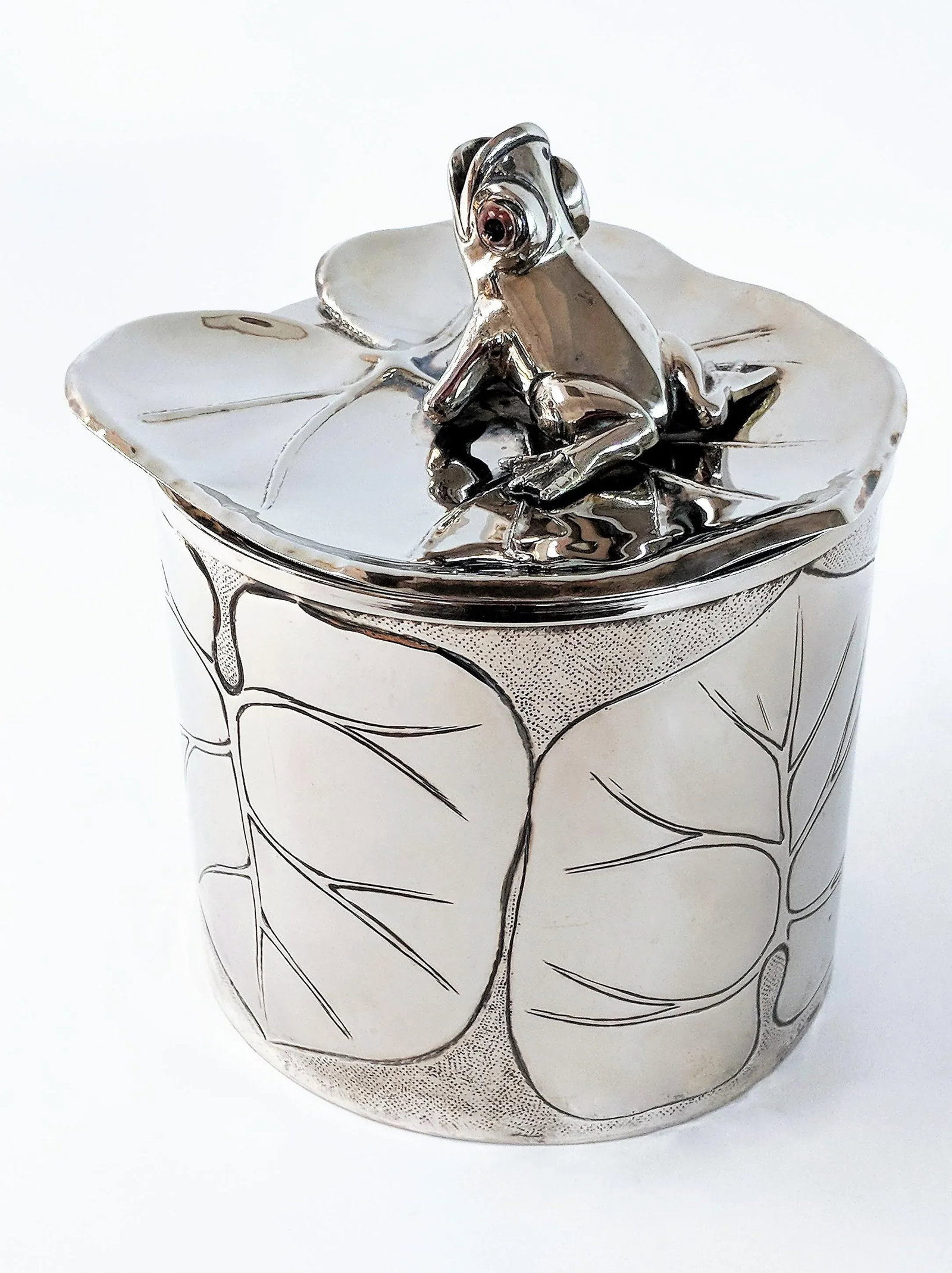 1980s Vintage Silver Plated Frog and Lily Pad Ice Bucket - 2