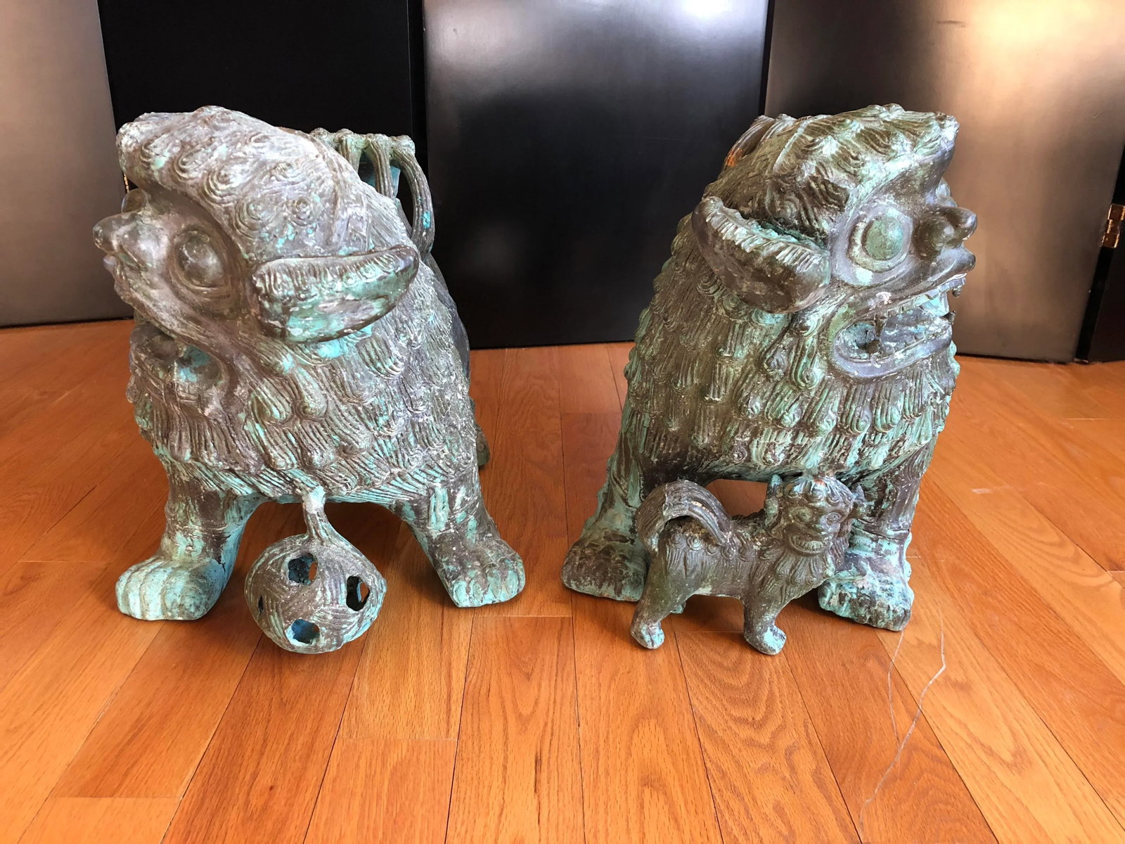 Monumental Antique Chinese Bronze Indoor Outdoor Foo Dogs - a Pair - 10