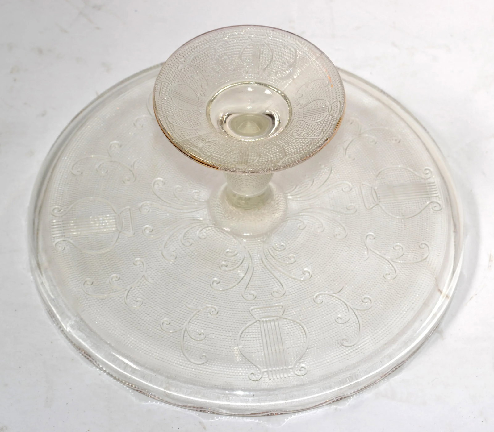 1950s Art Deco Style Crystal Gold Ruffled Edge Pedestal Cake Stand Musical Instruments - 10