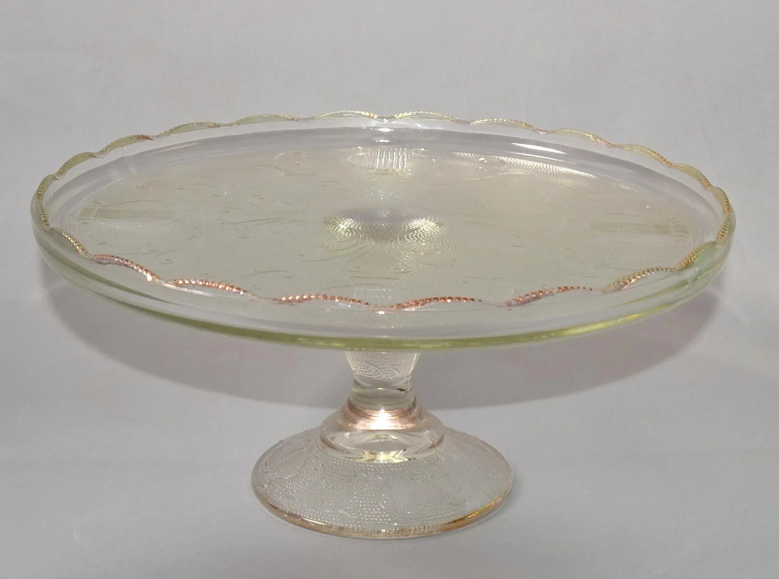 1950s Art Deco Style Crystal Gold Ruffled Edge Pedestal Cake Stand Musical Instruments - 5
