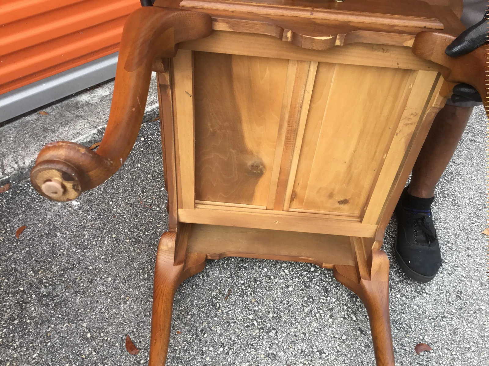 Vintage Thomasville Nightstands - a Pair - 10
